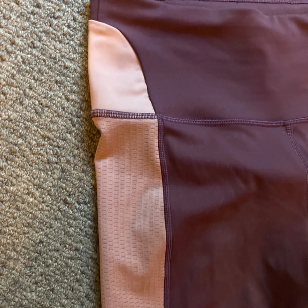 Athleta running legging aubergine purple maroon size small Allyson Felix - Picture 3 of 5